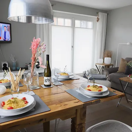 Berthin-bleeg-str. 1, W3